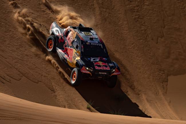 Lucas Moraes and Armand Monleon is seen during the prologue before the Rallye du Maroc in Arfud, Morocco, on October 15, 2025. // Kin Marcin / Red Bull Content Pool // SI202510153508 // Usage for editorial use only //